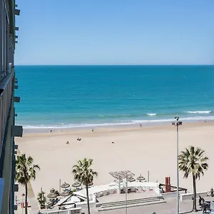 https://apartmento-playa-de-la-victoria.es-andalucia.com